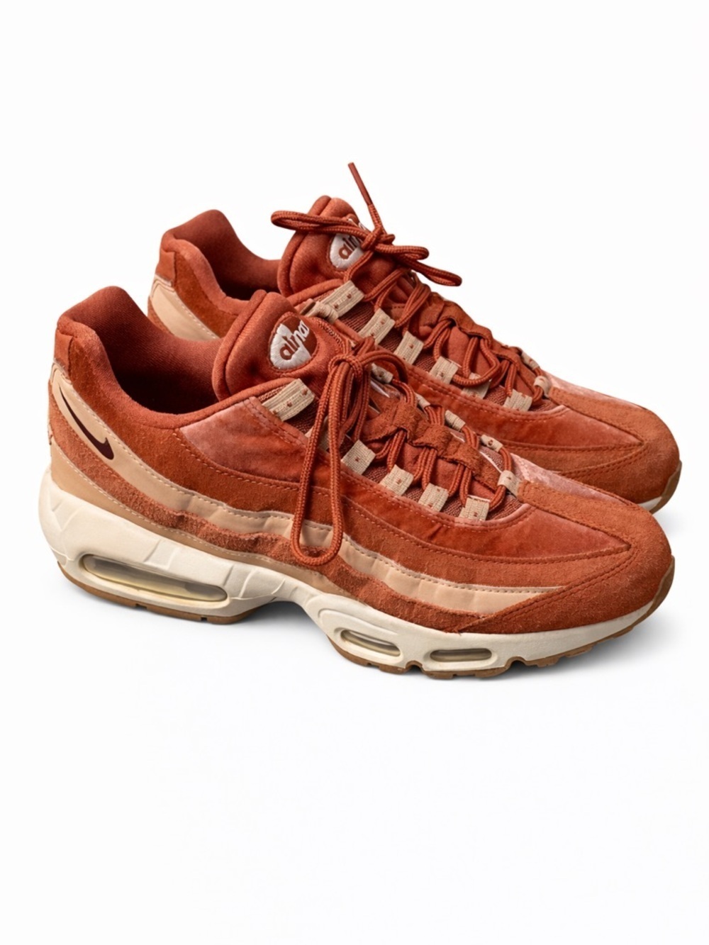 Nike Air Max 95 LX SneakersDusty Peach Bio Beige Velvet Suede size 9.5